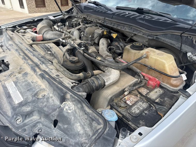 image for item DO8506 2017 Ford F250 Super Duty Crew Cab pickup truck