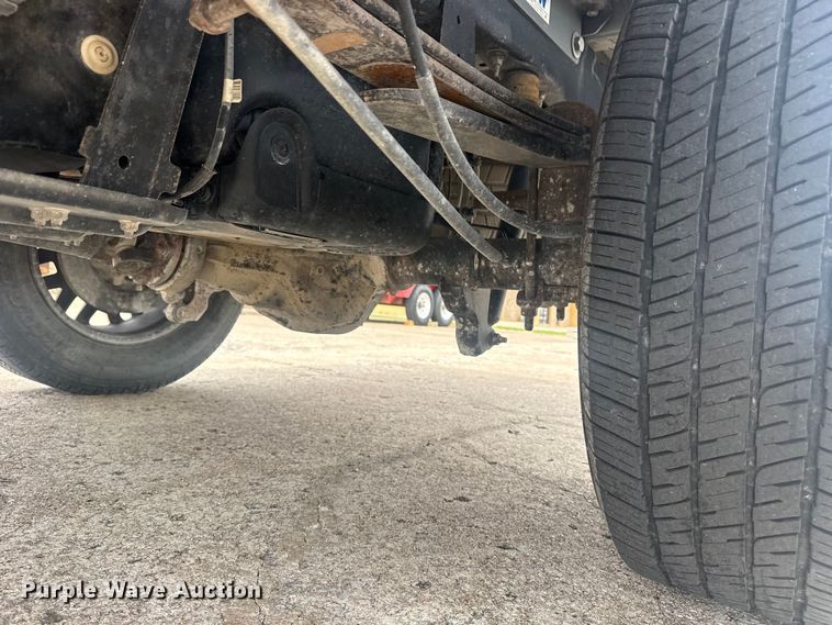 image for item DO8506 2017 Ford F250 Super Duty Crew Cab pickup truck