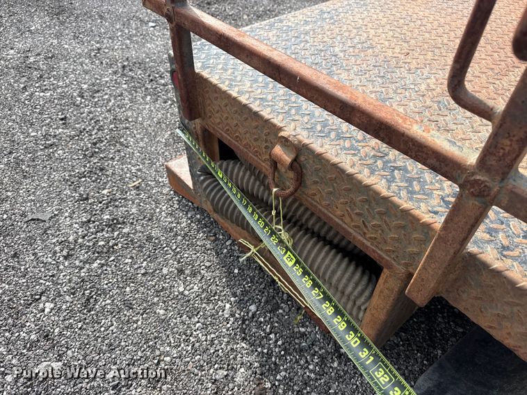 image for item DO8507 Flatbed