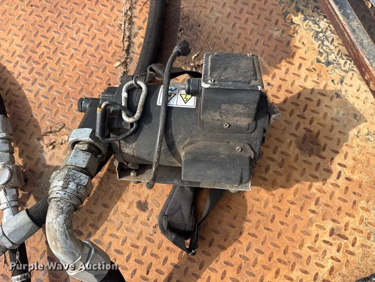 image for item DO8507 Flatbed