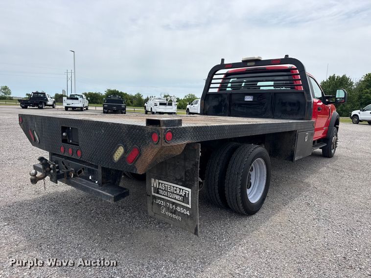 image for item DO8522 2019 Ford F550 Ext. Cab flatbed truck
