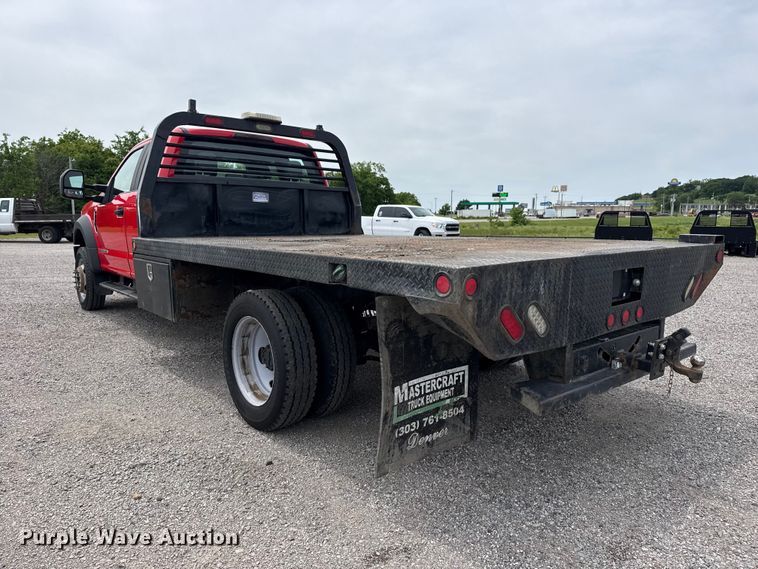 image for item DO8522 2019 Ford F550 Ext. Cab flatbed truck