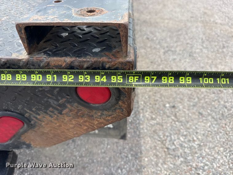image for item DO8522 2019 Ford F550 Ext. Cab flatbed truck