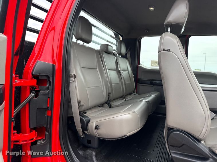 image for item DO8522 2019 Ford F550 Ext. Cab flatbed truck