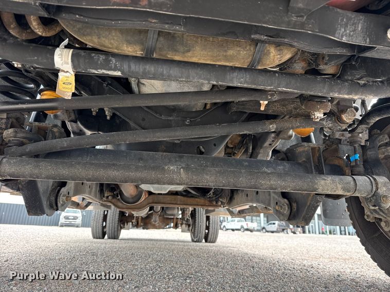 image for item DO8522 2019 Ford F550 Ext. Cab flatbed truck