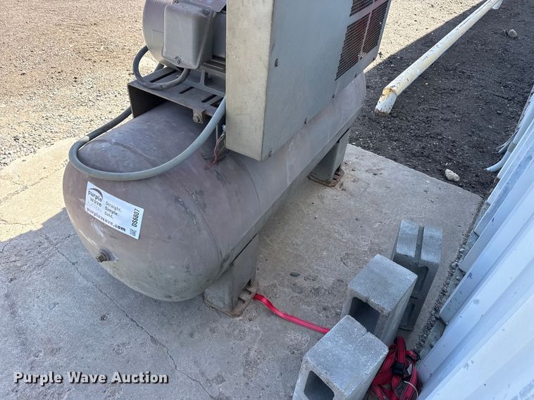image for item DS6807 Ingersoll Rand air compressor