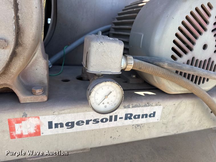 image for item DS6807 Ingersoll Rand air compressor
