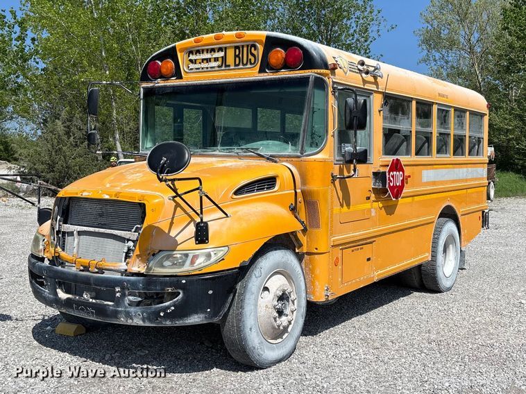 image for item DT0220 2011 International CE school bus