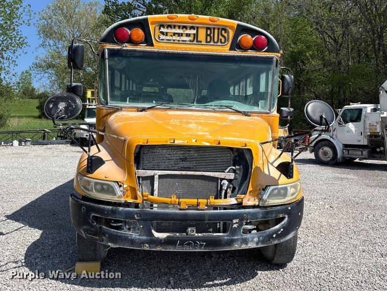 image for item DT0220 2011 International CE school bus