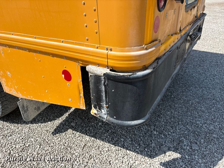 image for item DT0220 2011 International CE school bus