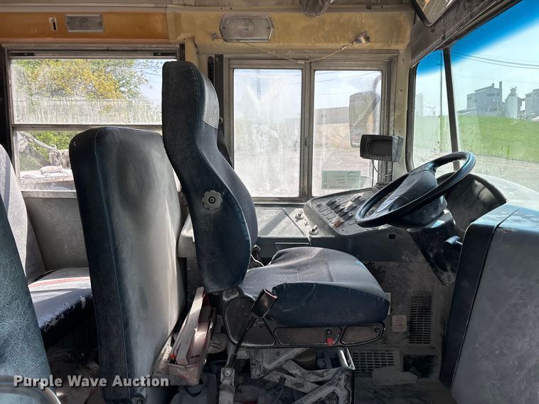 image for item DT0220 2011 International CE school bus