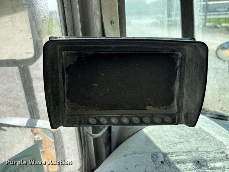 image for item DT0220 2011 International CE school bus