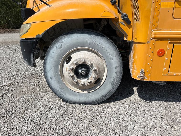 image for item DT0220 2011 International CE school bus