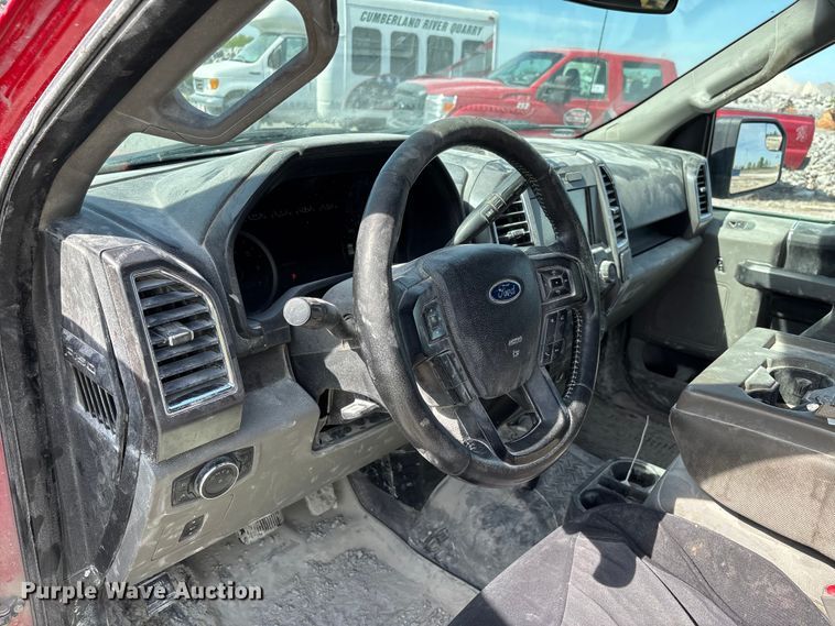 image for item DT0221 2015 Ford F150 Crew Cab pickup truck