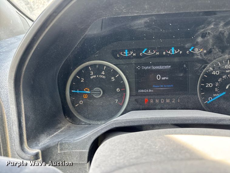 image for item DT0221 2015 Ford F150 Crew Cab pickup truck