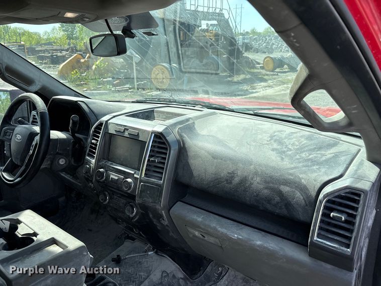 image for item DT0221 2015 Ford F150 Crew Cab pickup truck