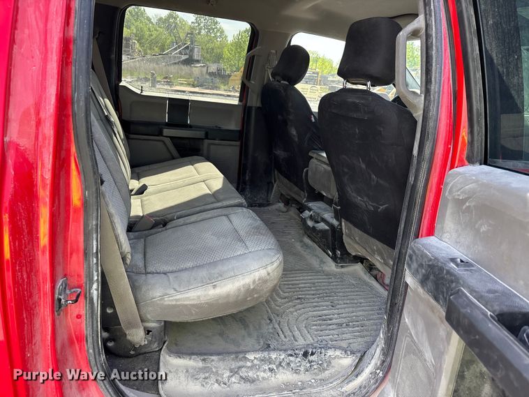 image for item DT0221 2015 Ford F150 Crew Cab pickup truck