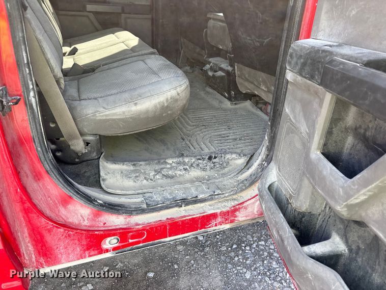 image for item DT0221 2015 Ford F150 Crew Cab pickup truck