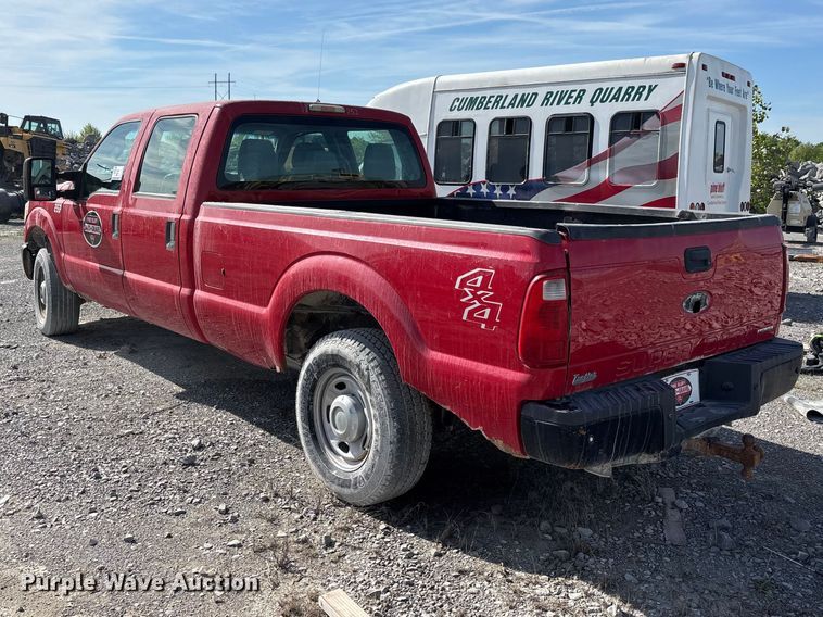 image for item DT0222 2013 Ford F250 Super Duty Crew Cab pickup truck