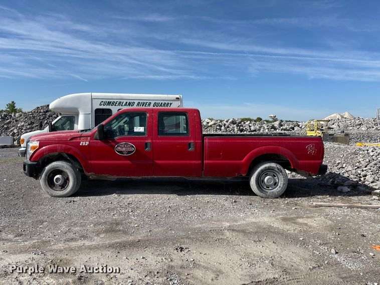 image for item DT0222 2013 Ford F250 Super Duty Crew Cab pickup truck