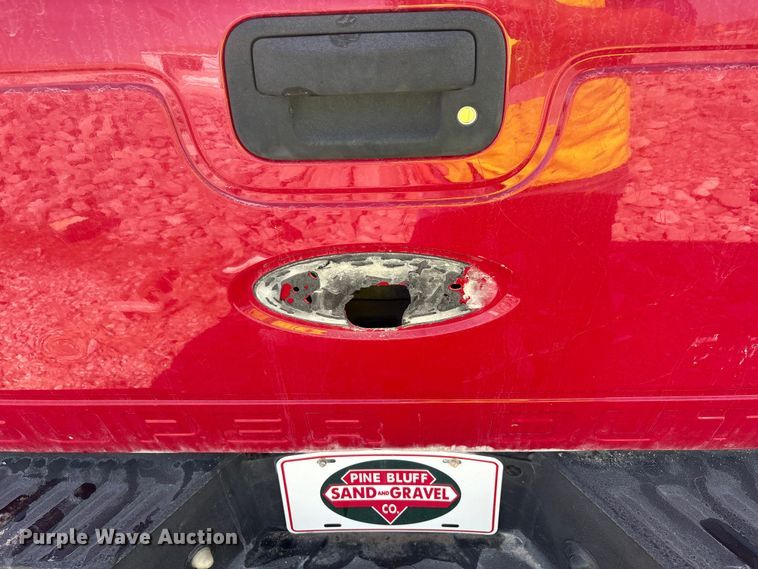 image for item DT0222 2013 Ford F250 Super Duty Crew Cab pickup truck