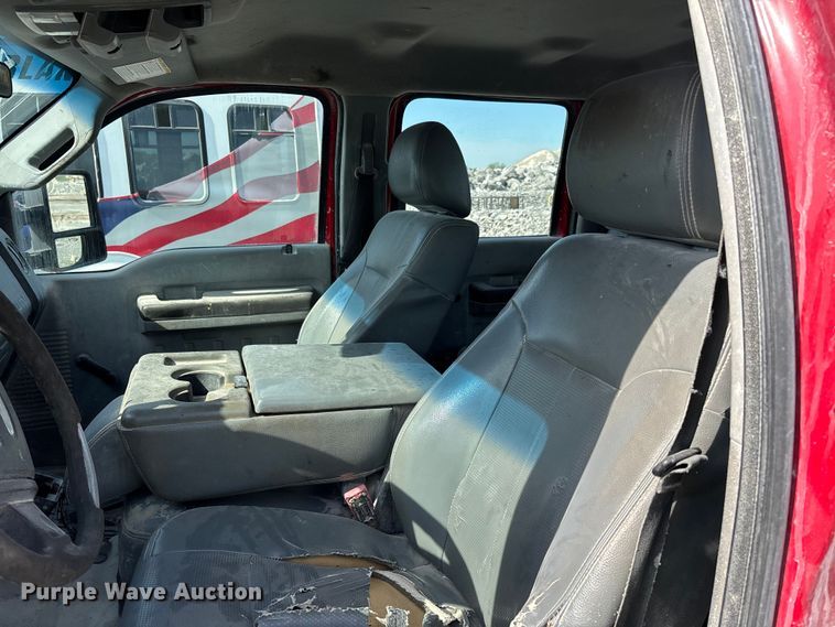 image for item DT0222 2013 Ford F250 Super Duty Crew Cab pickup truck
