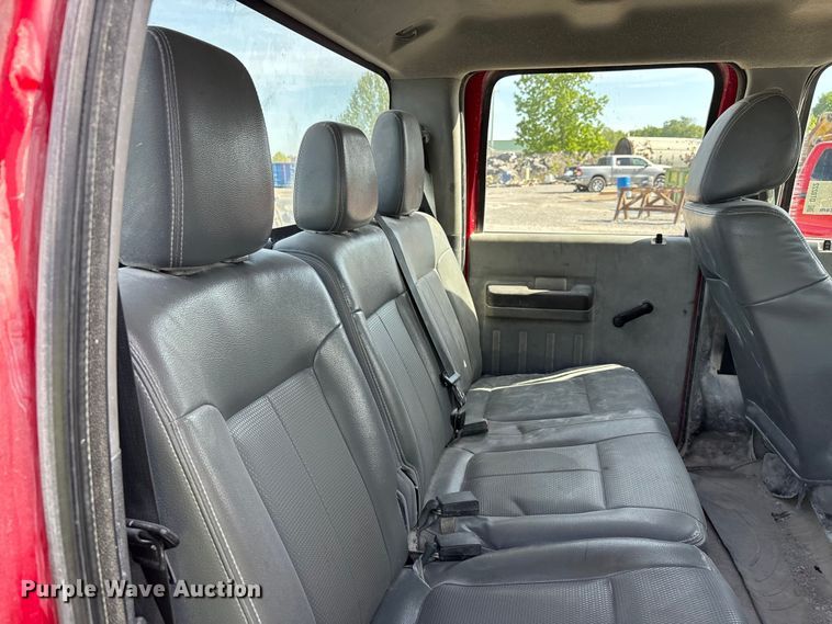 image for item DT0222 2013 Ford F250 Super Duty Crew Cab pickup truck