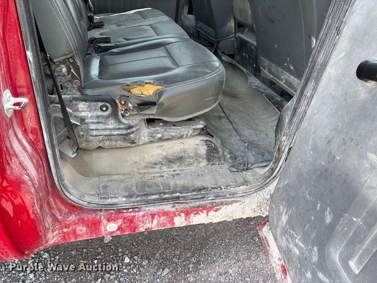 image for item DT0222 2013 Ford F250 Super Duty Crew Cab pickup truck