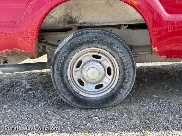 image for item DT0222 2013 Ford F250 Super Duty Crew Cab pickup truck