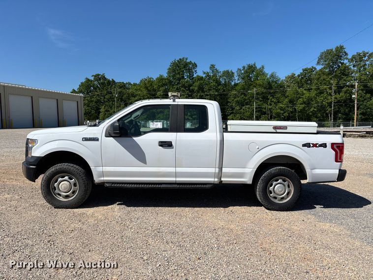 image for item DT0229 2016 Ford F150 Ext. Cab pickup truck
