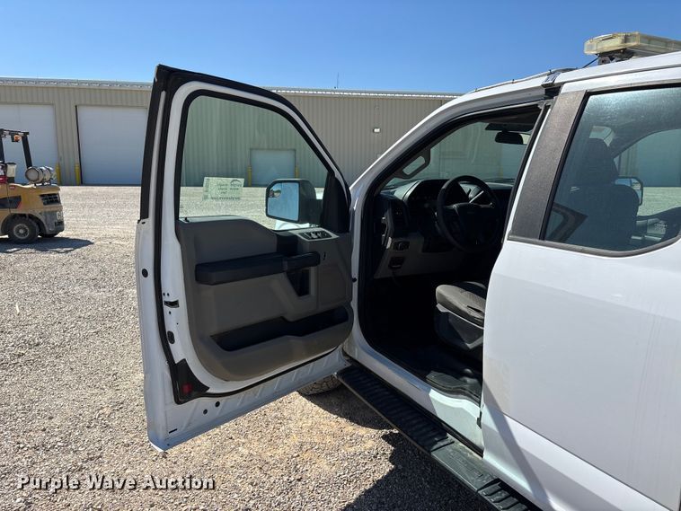 image for item DT0229 2016 Ford F150 Ext. Cab pickup truck