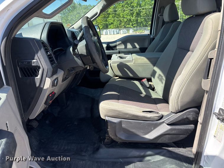 image for item DT0229 2016 Ford F150 Ext. Cab pickup truck