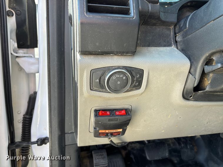 image for item DT0229 2016 Ford F150 Ext. Cab pickup truck