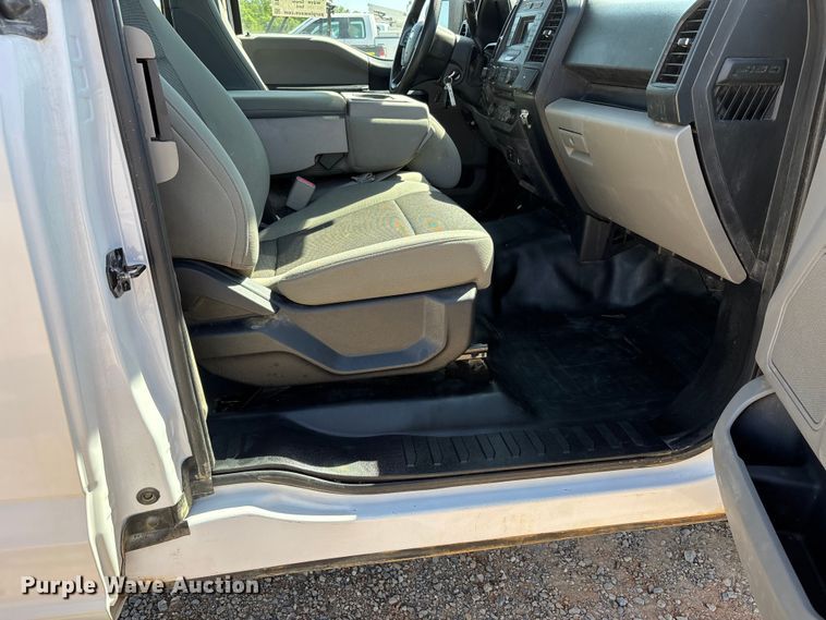 image for item DT0229 2016 Ford F150 Ext. Cab pickup truck