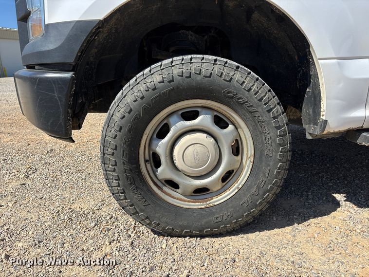 image for item DT0229 2016 Ford F150 Ext. Cab pickup truck