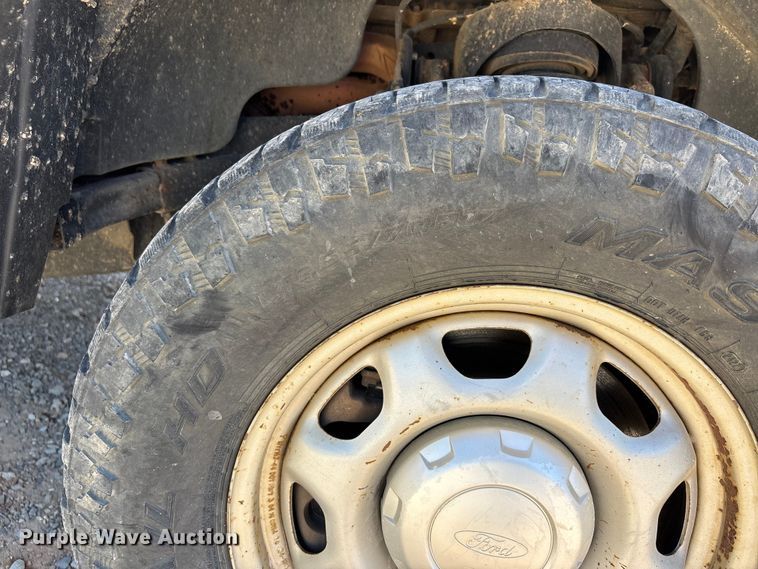 image for item DT0229 2016 Ford F150 Ext. Cab pickup truck