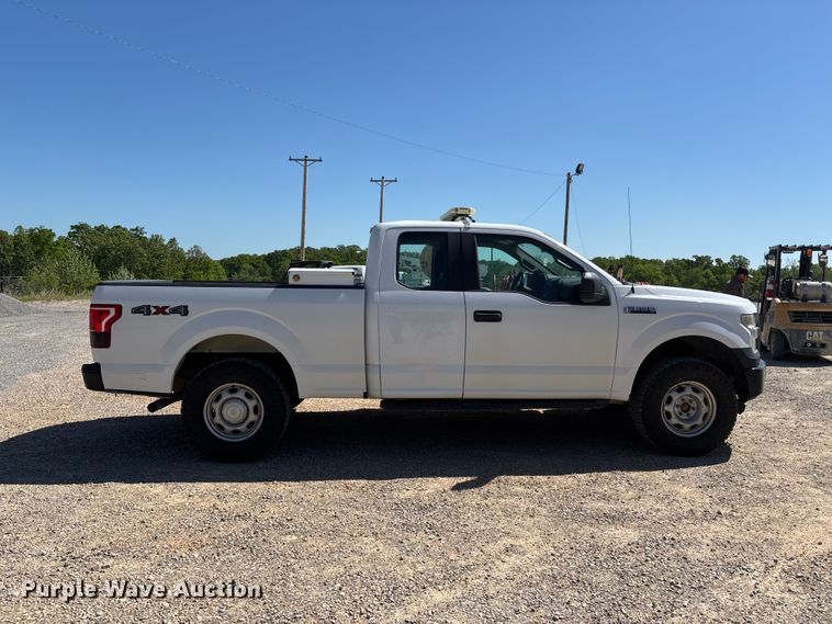 image for item DT0230 2015 Ford F150 Ext. Cab pickup truck