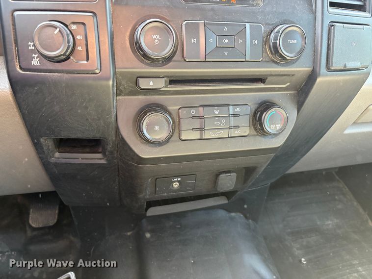 image for item DT0230 2015 Ford F150 Ext. Cab pickup truck