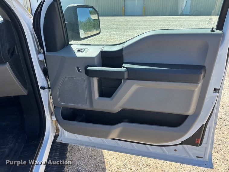 image for item DT0230 2015 Ford F150 Ext. Cab pickup truck