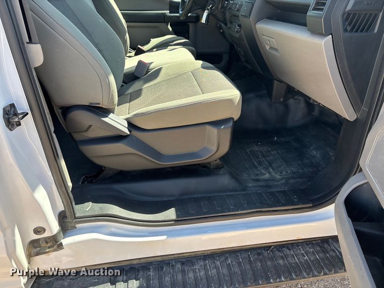 image for item DT0230 2015 Ford F150 Ext. Cab pickup truck