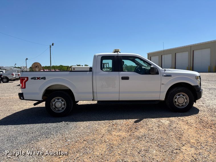 image for item DT0231 2015 Ford F150 Ext. Cab pickup truck