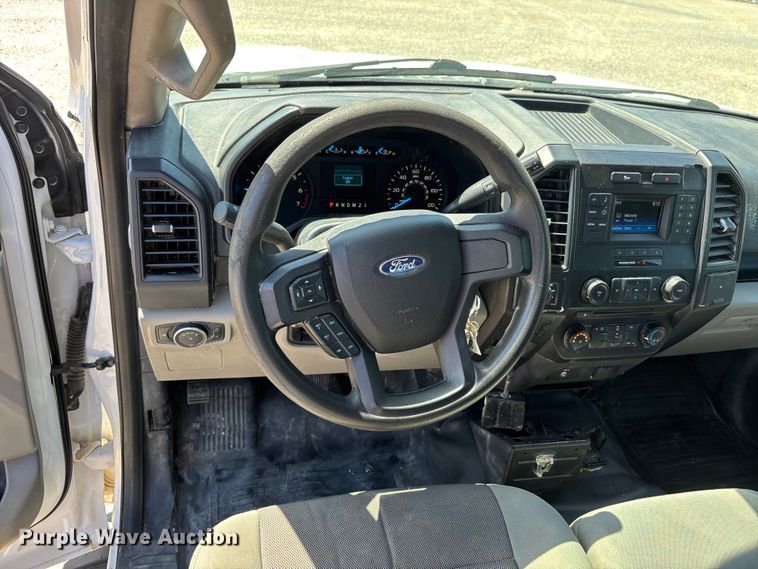 image for item DT0231 2015 Ford F150 Ext. Cab pickup truck