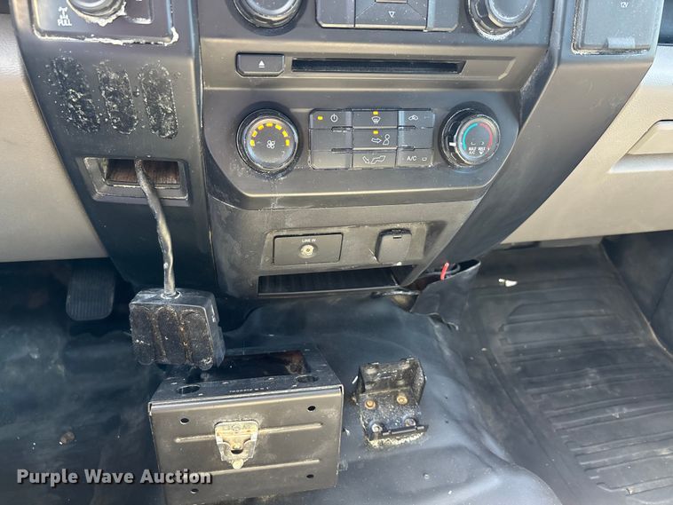 image for item DT0231 2015 Ford F150 Ext. Cab pickup truck