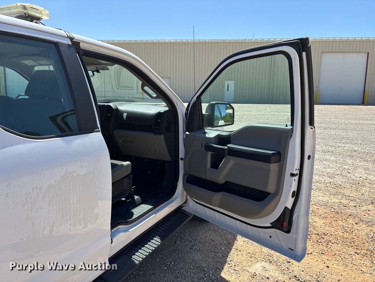 image for item DT0231 2015 Ford F150 Ext. Cab pickup truck