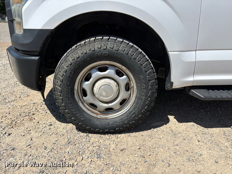 image for item DT0231 2015 Ford F150 Ext. Cab pickup truck