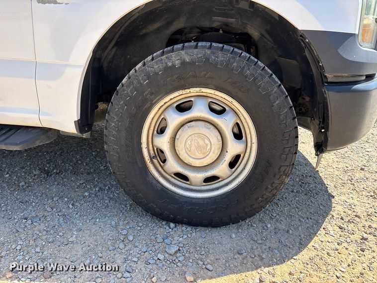 image for item DT0231 2015 Ford F150 Ext. Cab pickup truck