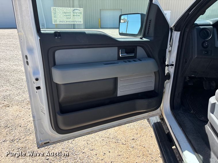 image for item DT0232 2014 Ford F150 Ext. Cab pickup truck