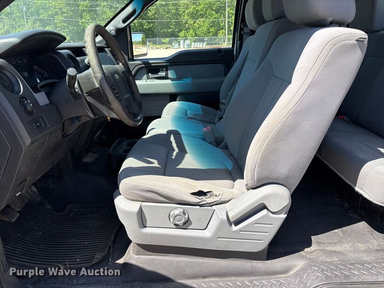 image for item DT0232 2014 Ford F150 Ext. Cab pickup truck