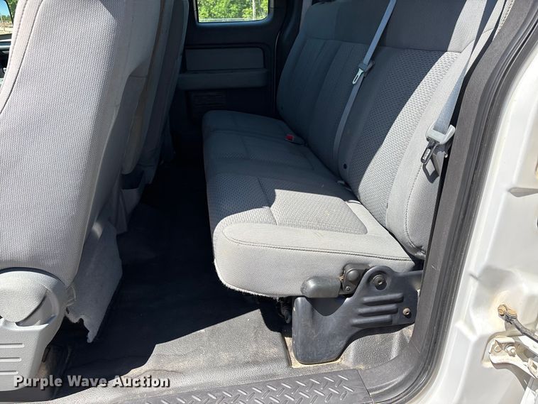 image for item DT0232 2014 Ford F150 Ext. Cab pickup truck