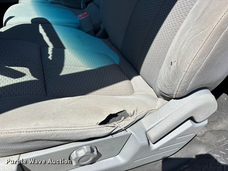 image for item DT0232 2014 Ford F150 Ext. Cab pickup truck